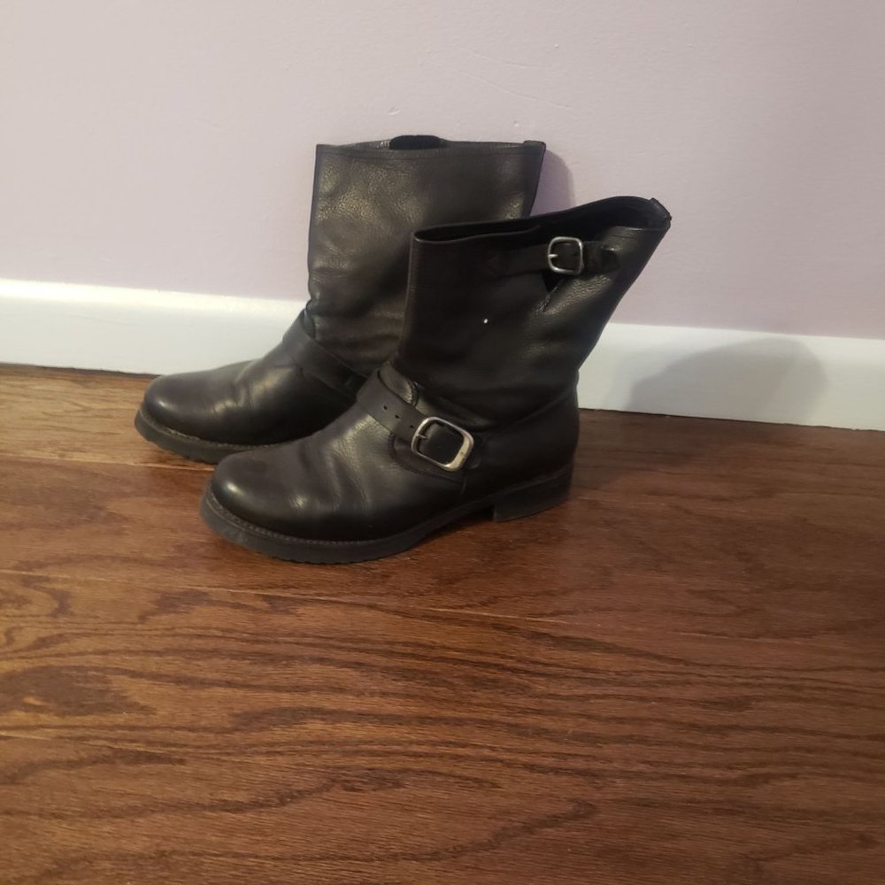 Women's Frye Veronica Short Boots Black Size 9.5
